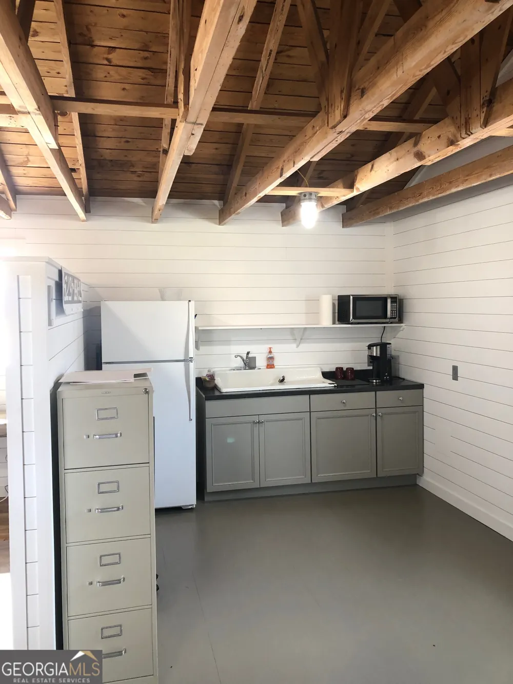555 Highway 197 N Clarkesville, GA 30523