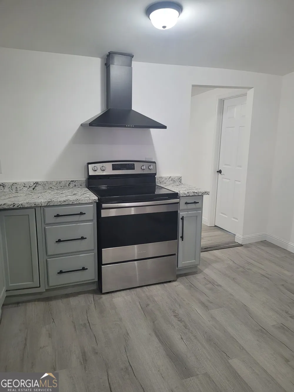 191 Forest AVE Macon, GA 31204