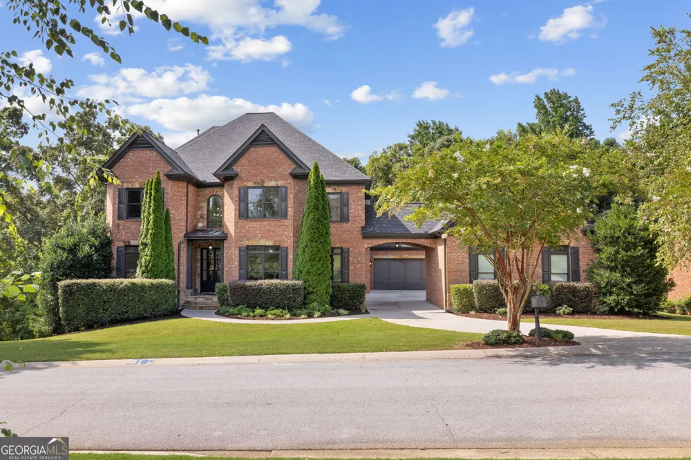 4824 Deer Creek CT Flowery Branch, GA 30542