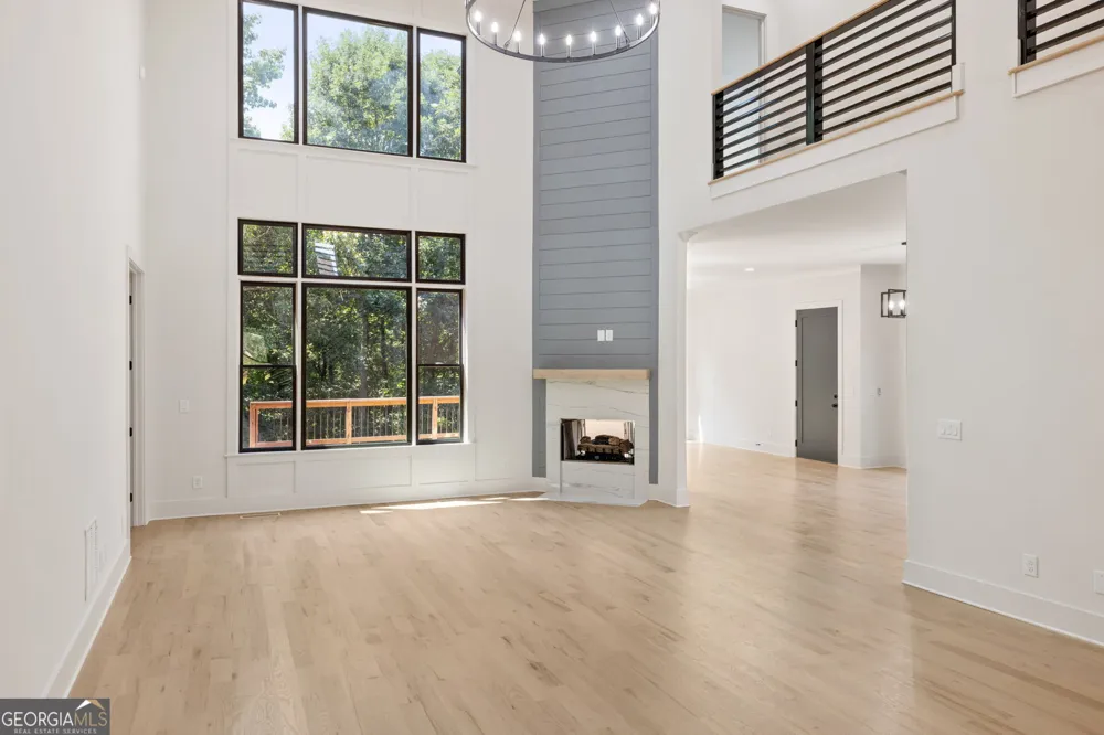 4824 Deer Creek CT Flowery Branch, GA 30542
