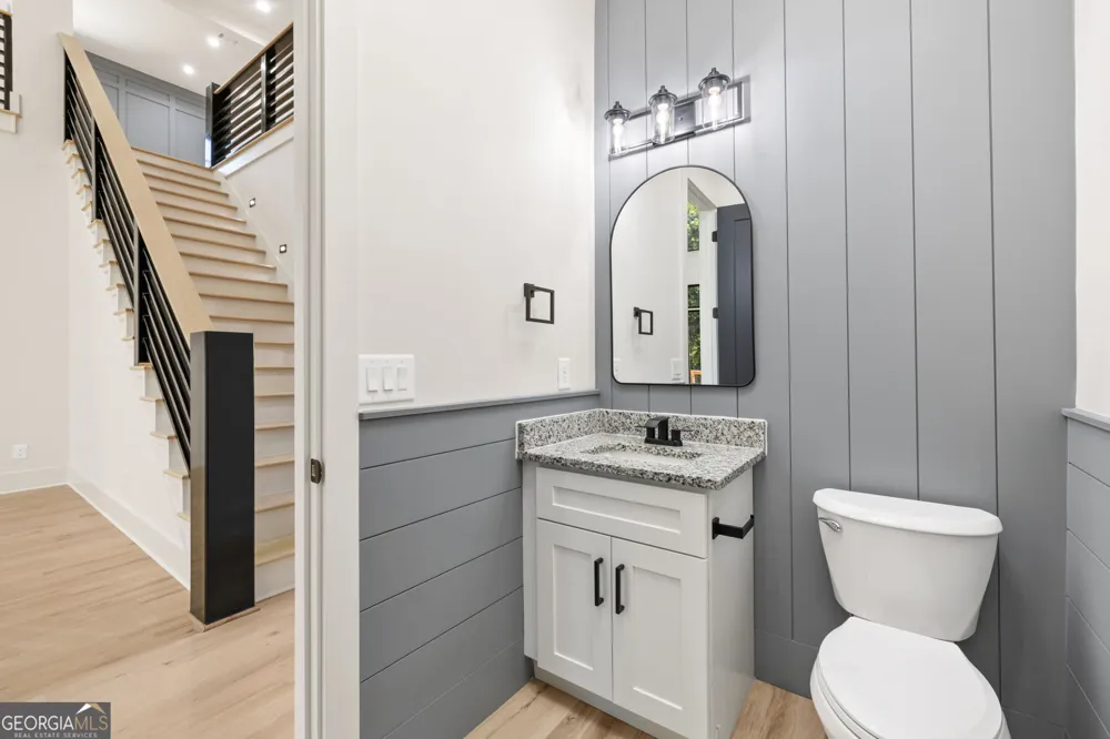 4824 Deer Creek CT Flowery Branch, GA 30542