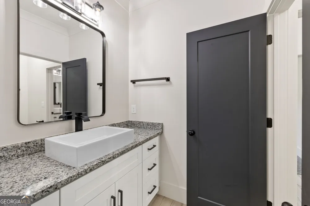 4824 Deer Creek CT Flowery Branch, GA 30542