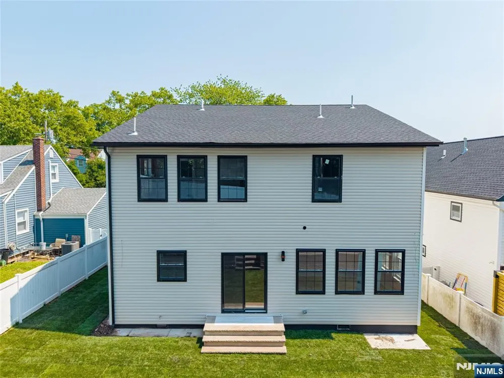 15 Edison Street Clifton, NJ 07013