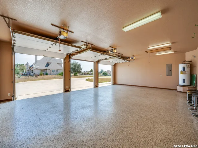 201 Abrego Lake Floresville, TX 78114