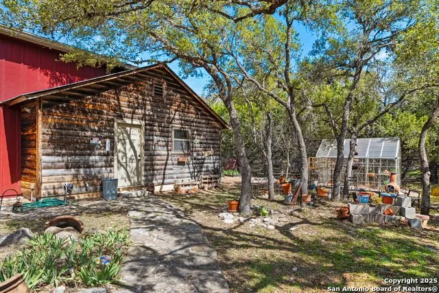 2365 LAKESHORE DR Canyon Lake, TX 78133