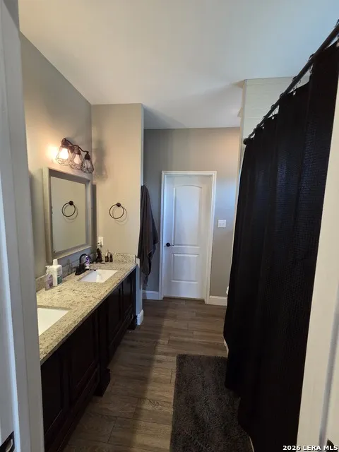 2337 Darlene Eagle Pass, TX 78852