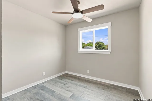 15100 Norvell St Lytle, TX 78052