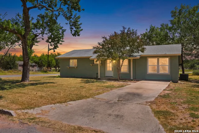 15100 Norvell St Lytle, TX 78052