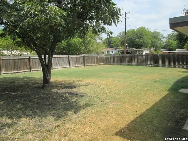 343 TRUDELL DR San Antonio, TX 78213
