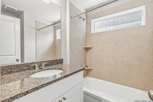 10307 Owl Woods Schertz, TX 78154