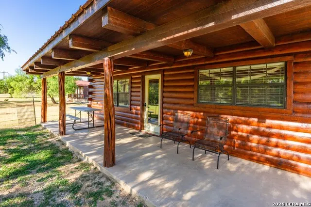 28 Private Road 3855 Utopia, TX 78884