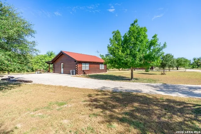 28 Private Road 3855 Utopia, TX 78884