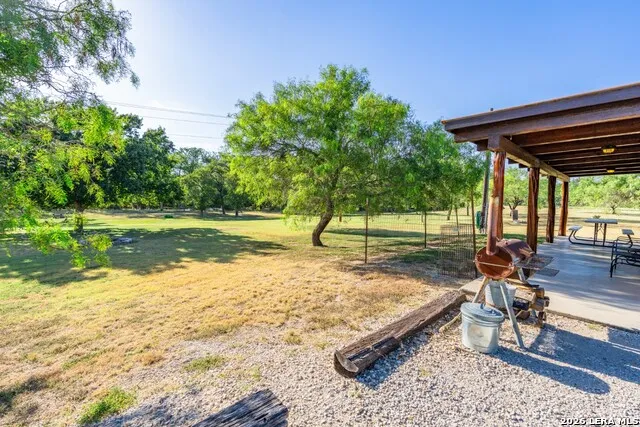 28 Private Road 3855 Utopia, TX 78884