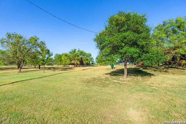 28 Private Road 3855 Utopia, TX 78884