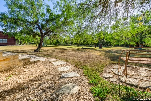 28 Private Road 3855 Utopia, TX 78884