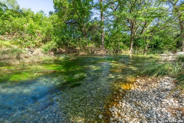 28 Private Road 3855 Utopia, TX 78884
