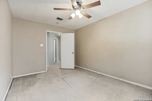 9415 Moonlit Glade Helotes, TX 78023