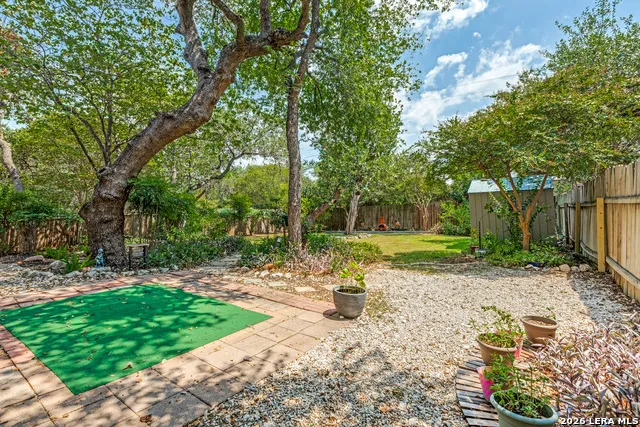 9415 Moonlit Glade Helotes, TX 78023