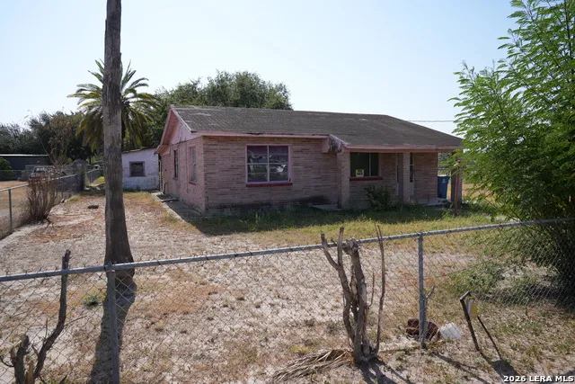 221 FRESNO ST Sullivan City, TX 78595