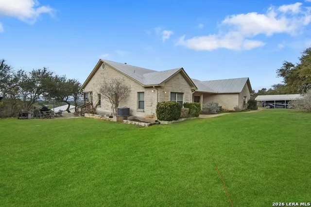 1748 Fm 3424 Canyon Lake, TX 78133