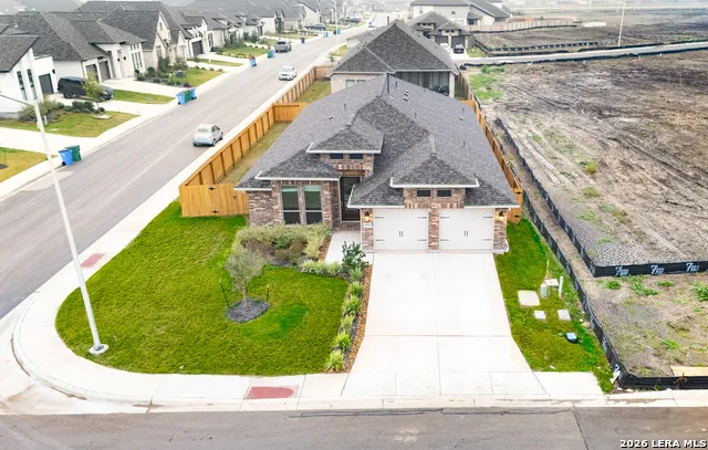 2900 Flaxen Way Seguin, TX 78155