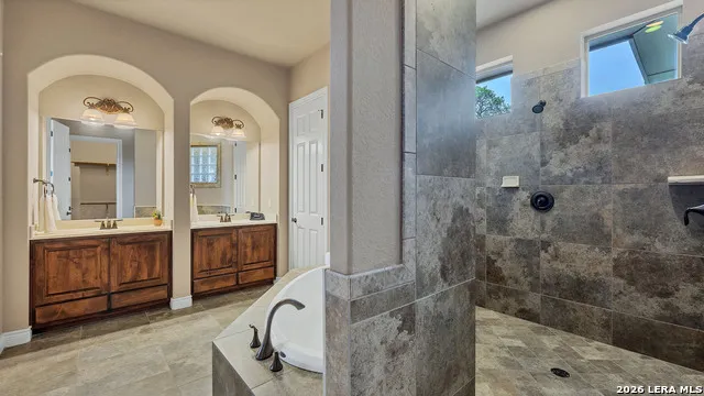 2171 Sierra Madre Canyon Lake, TX 78133