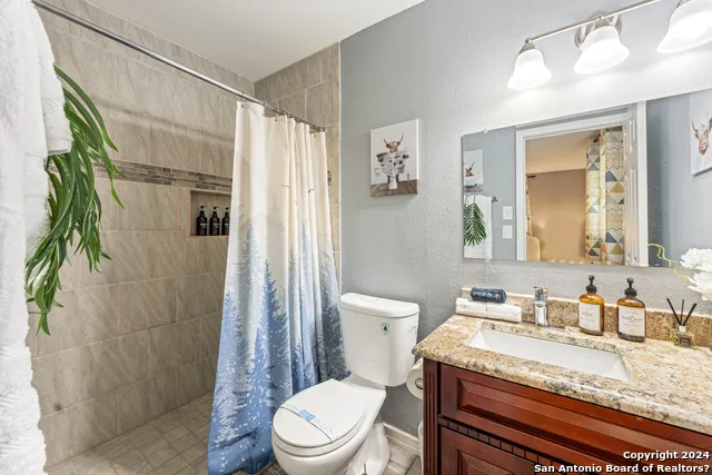 5802 Branch Valley St San Antonio, TX 78242