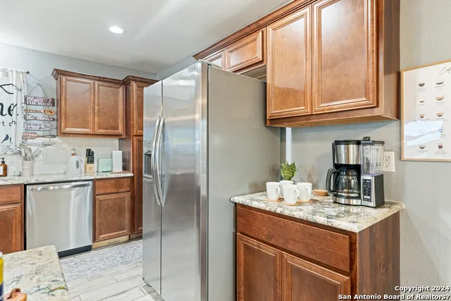 5802 Branch Valley St San Antonio, TX 78242