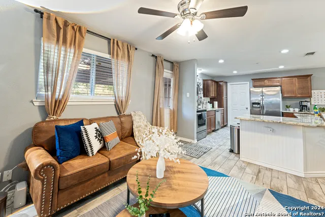5802 Branch Valley St San Antonio, TX 78242