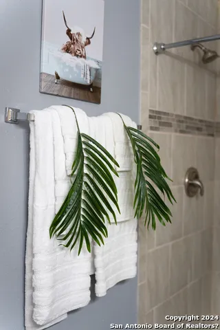 5802 Branch Valley St San Antonio, TX 78242
