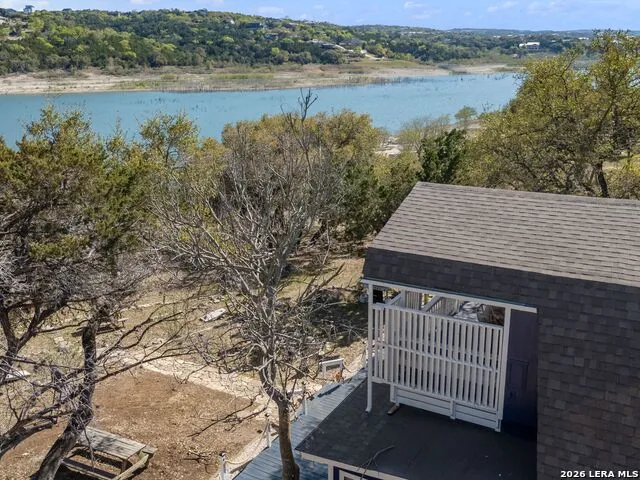 528 Rimrock Pass Canyon Lake, TX 78133