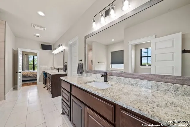 1212 Engler Dairy Seguin, TX 78155