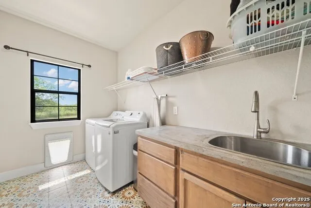 1212 Engler Dairy Seguin, TX 78155