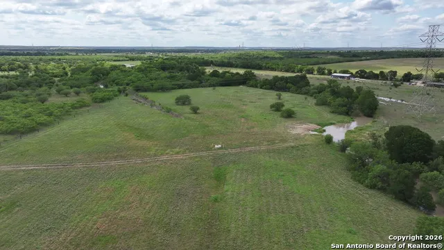 1212 Engler Dairy Seguin, TX 78155