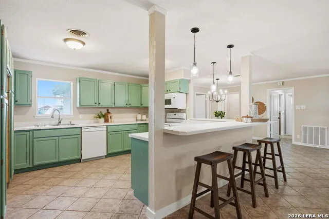 208 S State Highway 16 Jourdanton, TX 78026