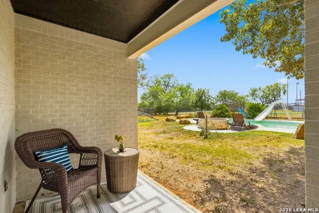 208 S State Highway 16 Jourdanton, TX 78026