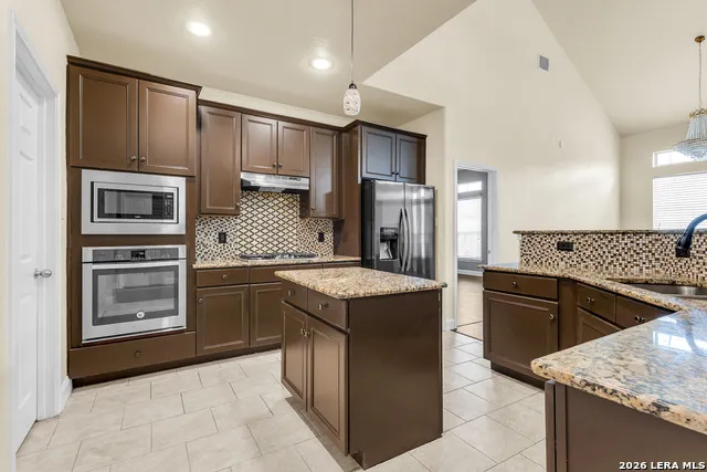 21531 La Pena San Antonio, TX 78258