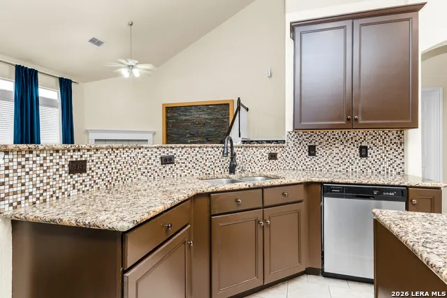 21531 La Pena San Antonio, TX 78258
