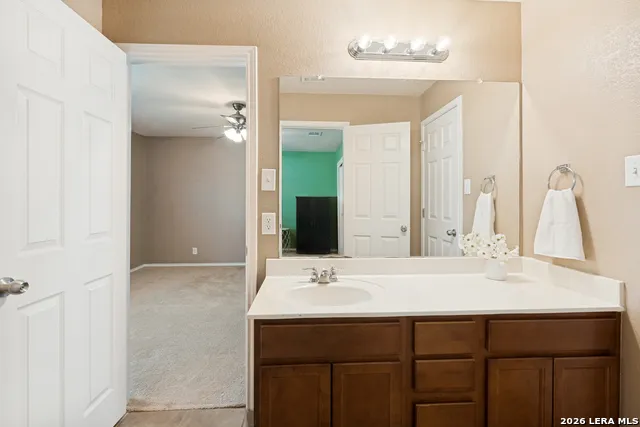 829 Marbella Cibolo, TX 78108