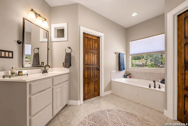 25052 Whistling Wind San Antonio, TX 78257