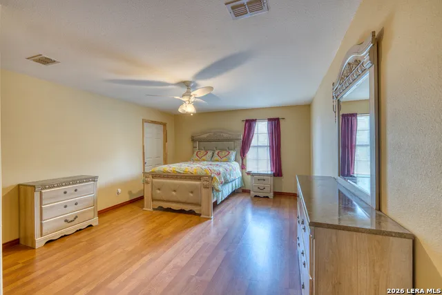 436 MELODY LN Uvalde, TX 78801
