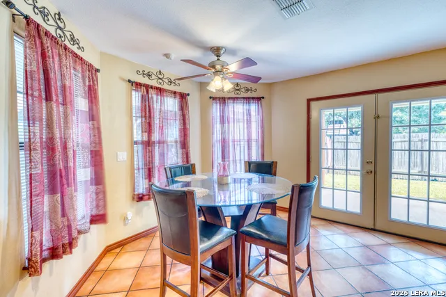 436 MELODY LN Uvalde, TX 78801