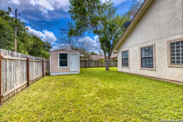 436 MELODY LN Uvalde, TX 78801