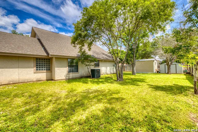 436 MELODY LN Uvalde, TX 78801