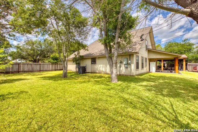 436 MELODY LN Uvalde, TX 78801