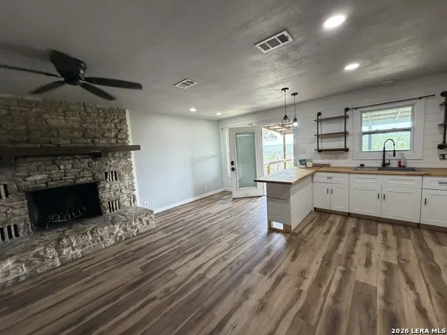 360 WIND CREST DR Canyon Lake, TX 78133