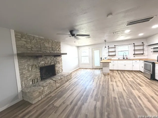 360 WIND CREST DR Canyon Lake, TX 78133