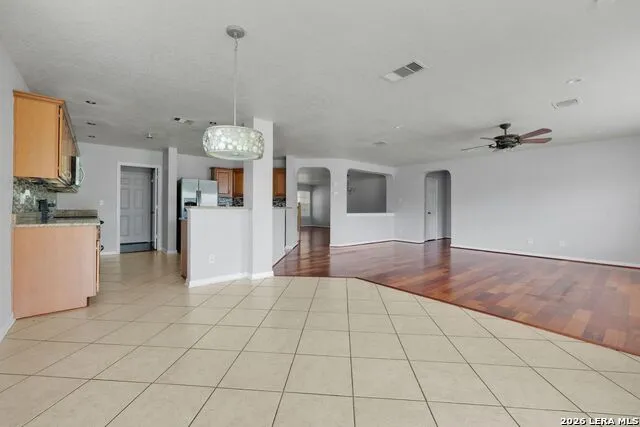 20923 Cape Coral San Antonio, TX 78259