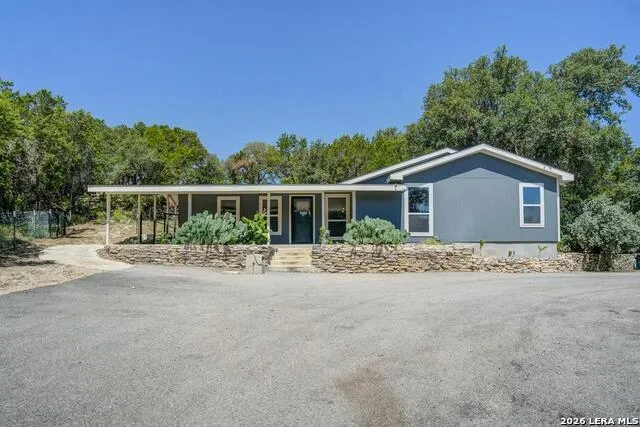 700 Firefly Canyon Lake, TX 78133