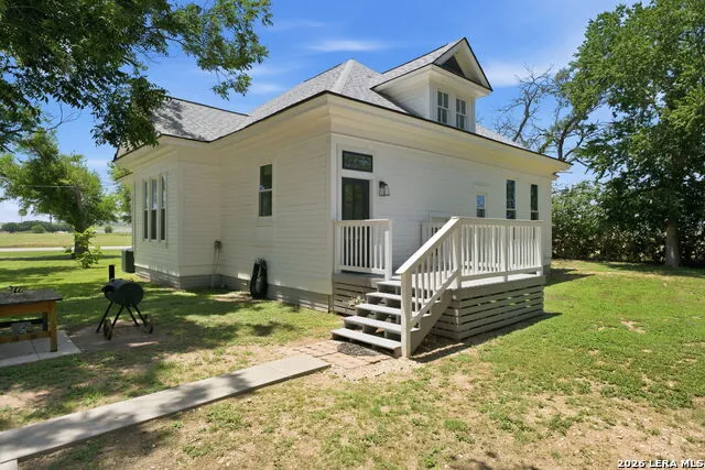 1500 FLEMING DR Seguin, TX 78155